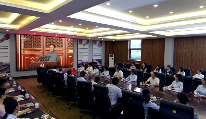 百年征程波瀾壯闊 璀璨光影照耀盛世